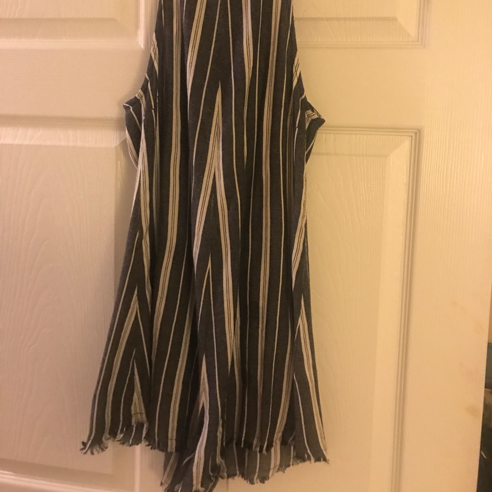 Beach Riot Romper - Picture 4 of 5